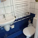 Bed & Breakfast Karkoz 3*