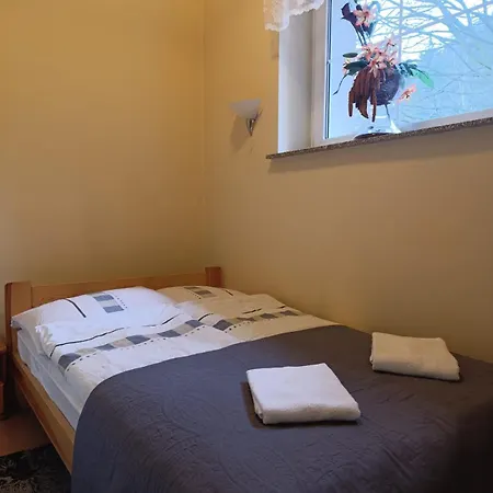 Bed & Breakfast Karkoz *
