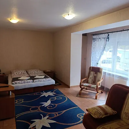 Bed & Breakfast Karkoz