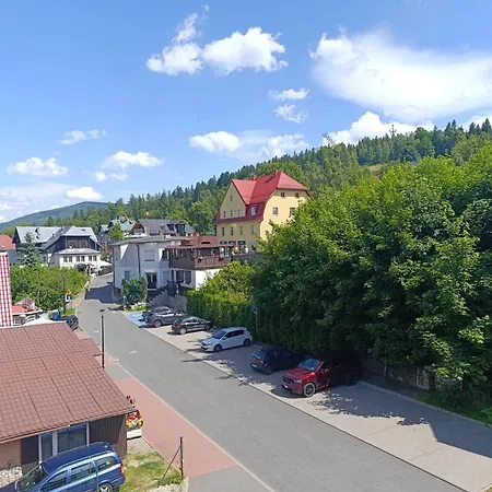 Bed & Breakfast Karkoz 3*