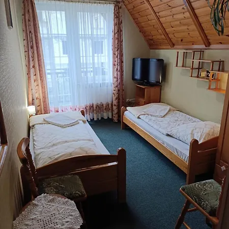 Bed & Breakfast Karkoz 3*