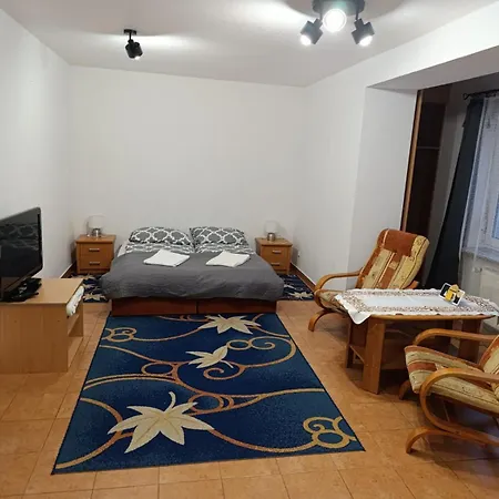 Bed & Breakfast Karkoz 3*